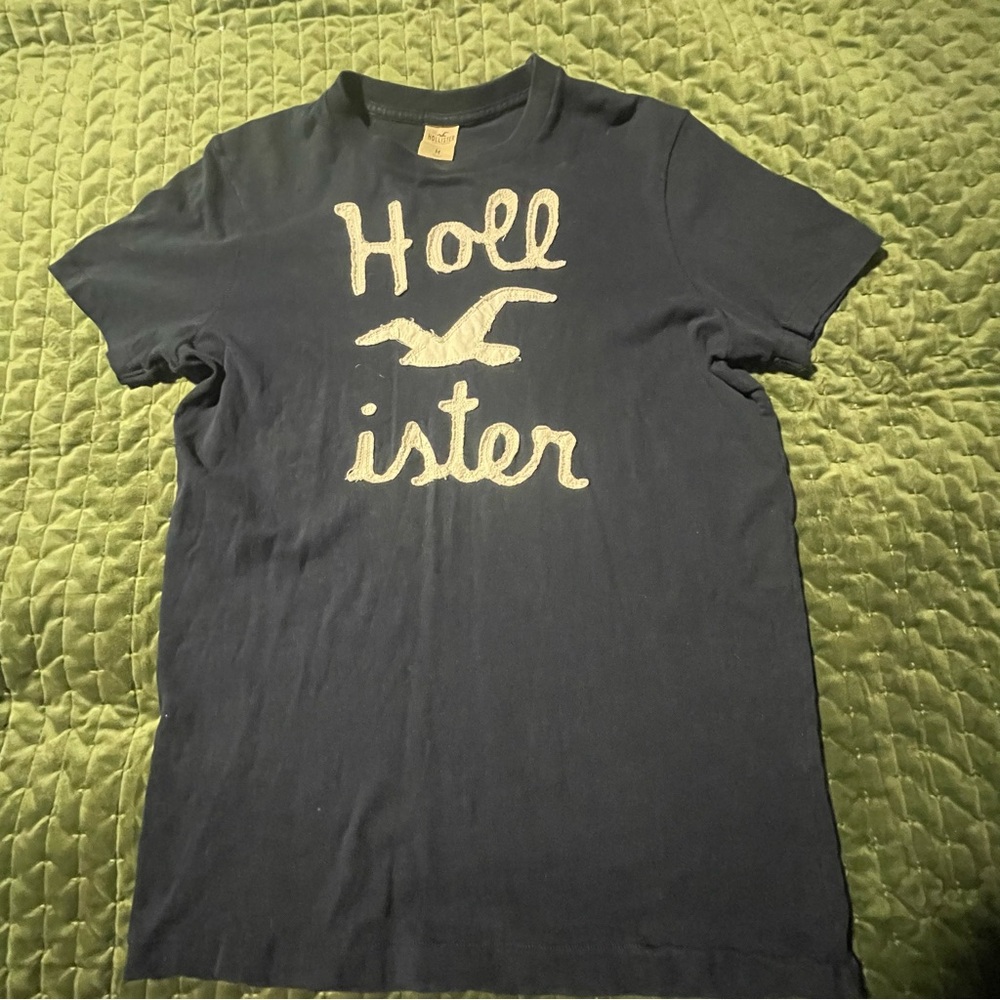 Hollister navy short sleeve logo‎ t shirt size medium